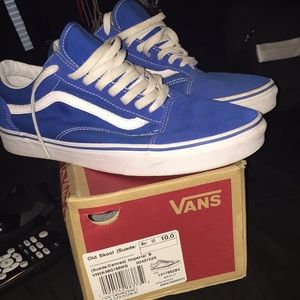 Old Skool blue suede vans